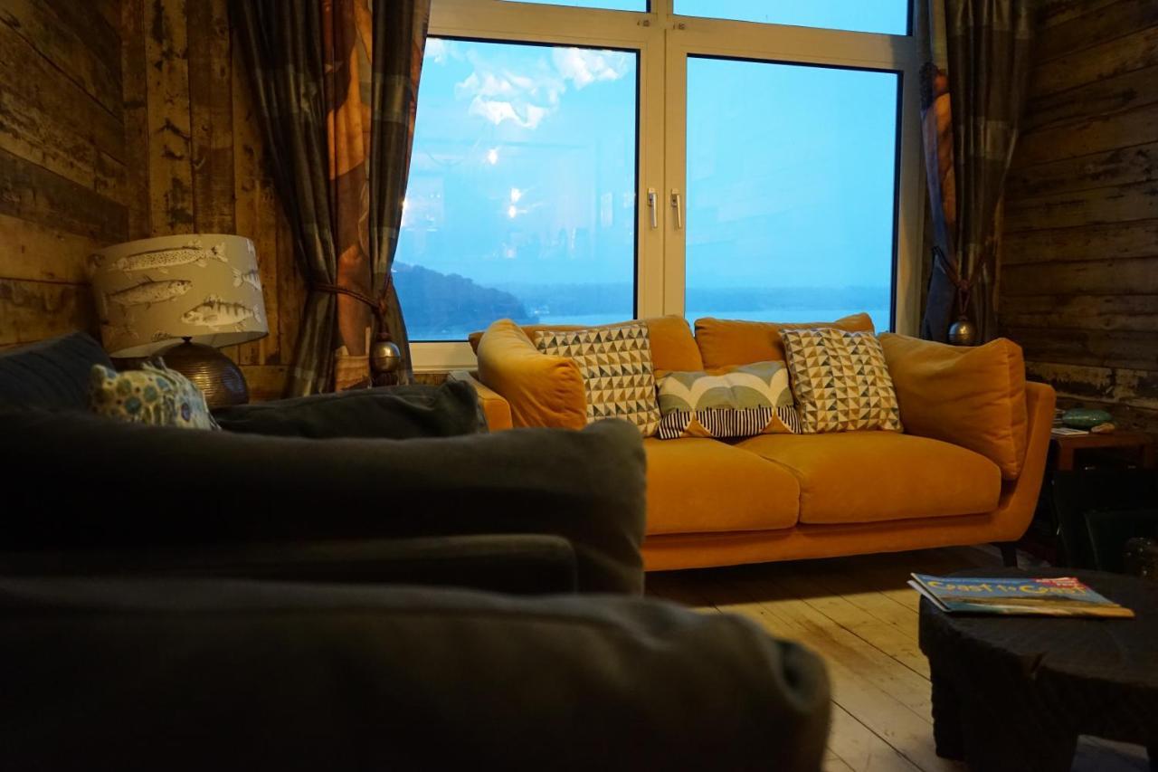 Beach House With Sea Views Over Saundersfoot Bay Екстер'єр фото