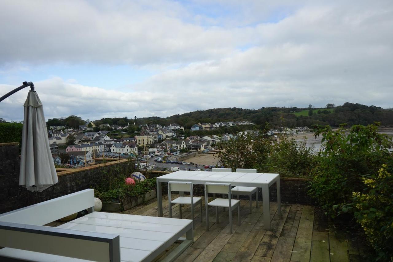 Beach House With Sea Views Over Saundersfoot Bay Екстер'єр фото