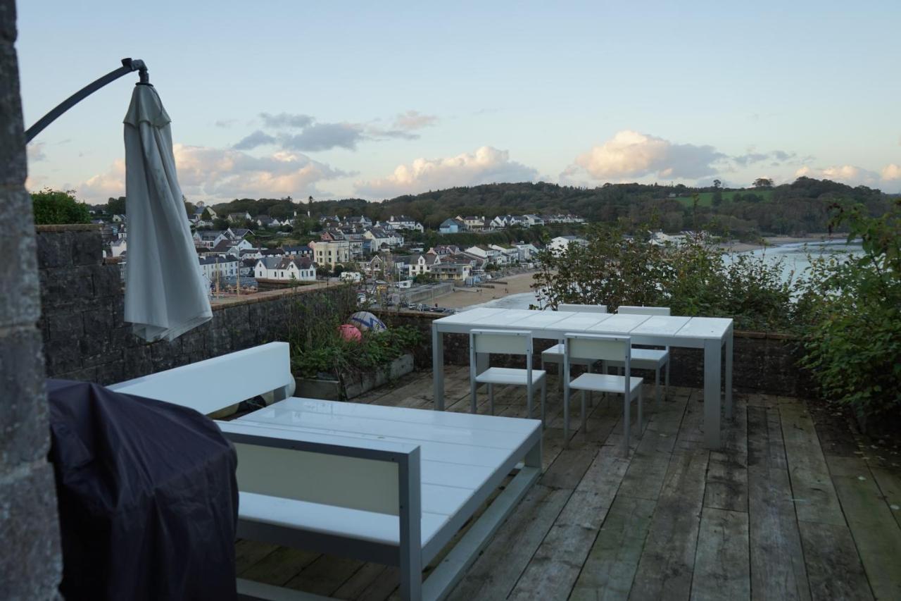 Beach House With Sea Views Over Saundersfoot Bay Екстер'єр фото