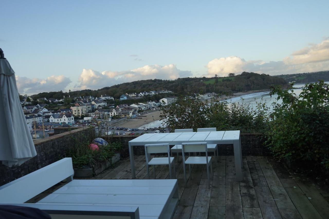 Beach House With Sea Views Over Saundersfoot Bay Екстер'єр фото